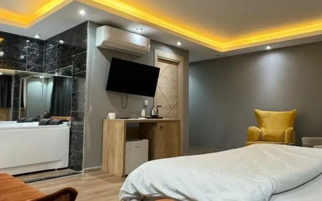 Asem Otel