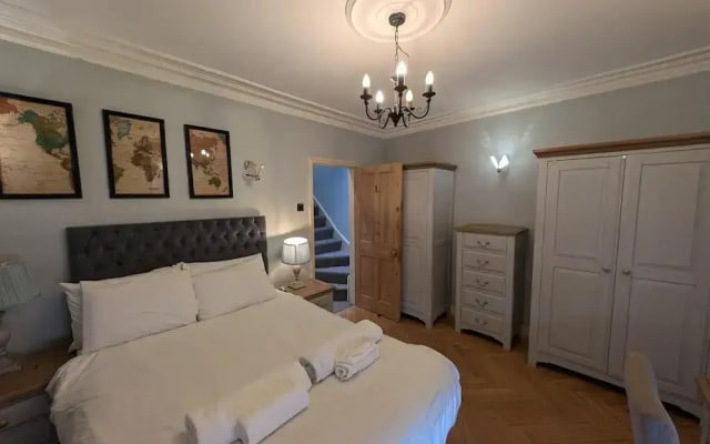 4 Bed House London Hammersmith Fulham Short Let