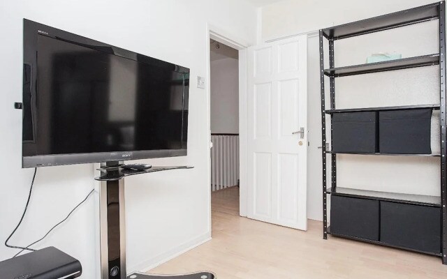 Amazing 2 Bed Just Minutes From Paddington