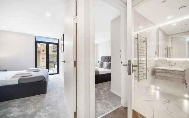 Lux Apartments in Fulham by Dino