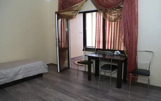 DIAMOND Hotel