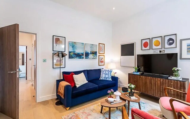 Stunning Earls Court Flat
