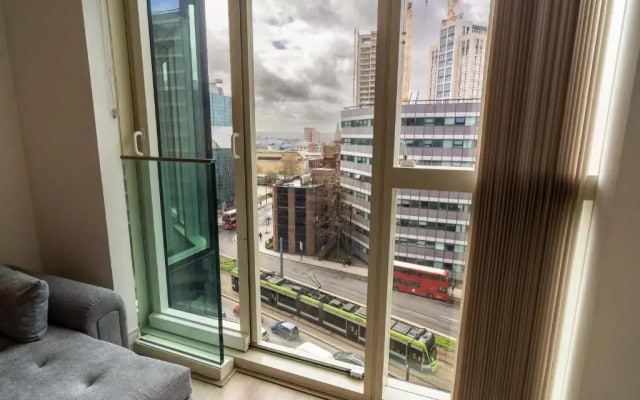 Luxury 2-bed Croydon Apartment Near Gatwick