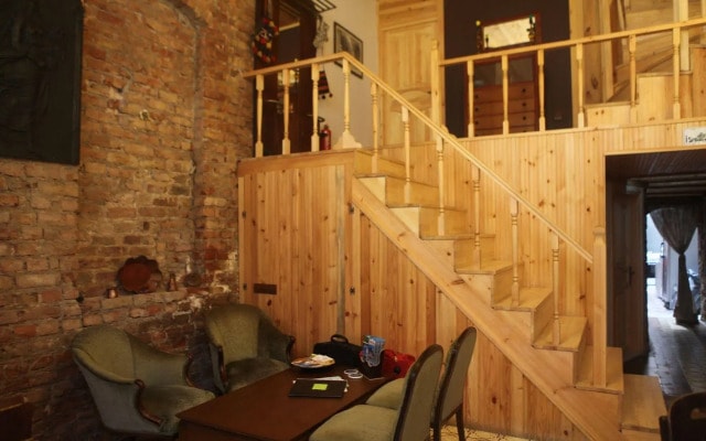 Tom Square Boutique Hotel