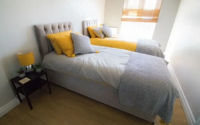 Ideal Home away from home between Bury and Fairfield