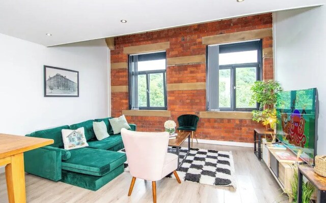 Apartment - Sleeps 4 - Parking - Workspace