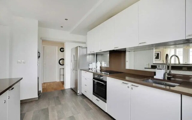 Stunning Apartment - 3br/6p - La Dafense