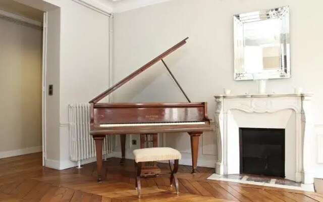 Private Apartment - Marais - Francs Bourgeois