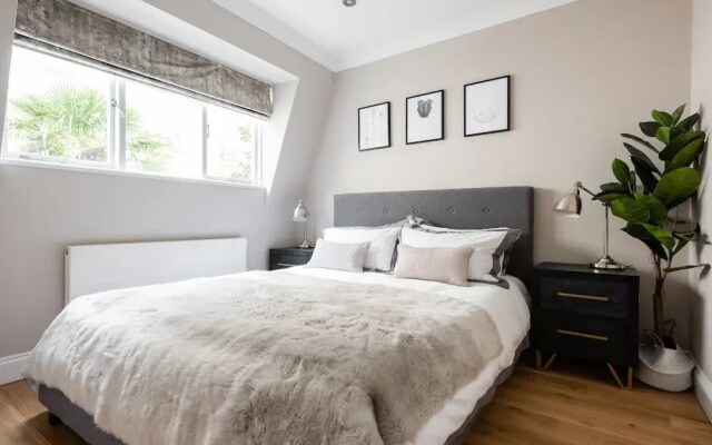 The Luxe Belgravia House by H House