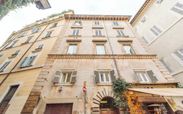Shalimar House Navona by Ghor