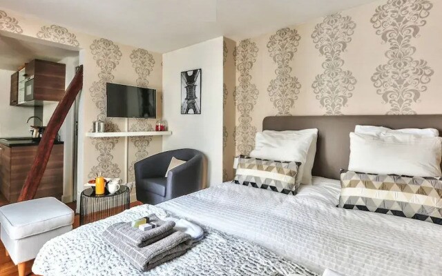 Love Nest in Saint Germain