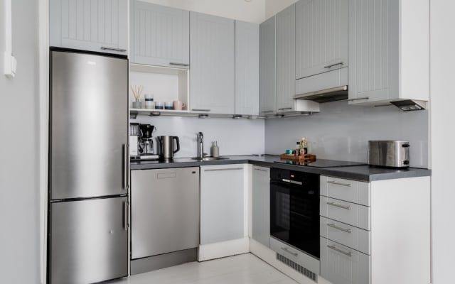 Premium Sea View & Historic Apartment