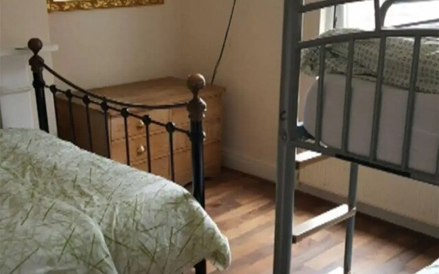 Anfield Road Euro Hostel