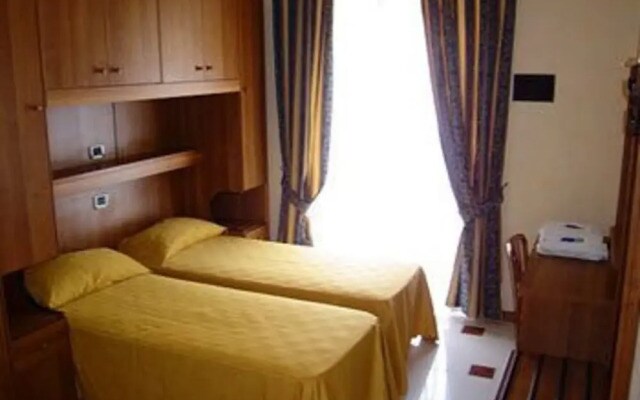 Hotel Mari 2