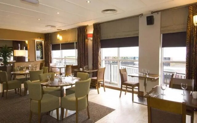 Premier Inn Manchester Deansgate Locks