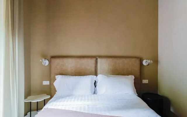 163 Boutique Hotel