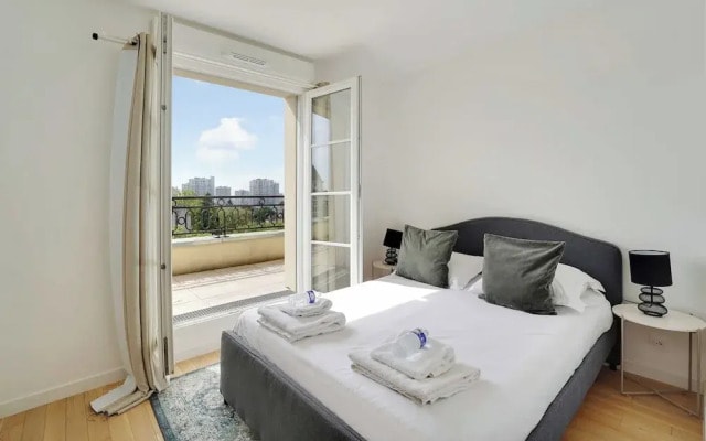 Superb 3BR With Terraces - Puteaux La Defense