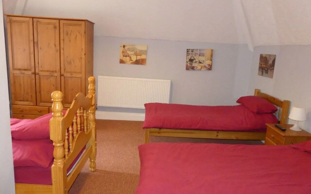 Crosskeys Hotel