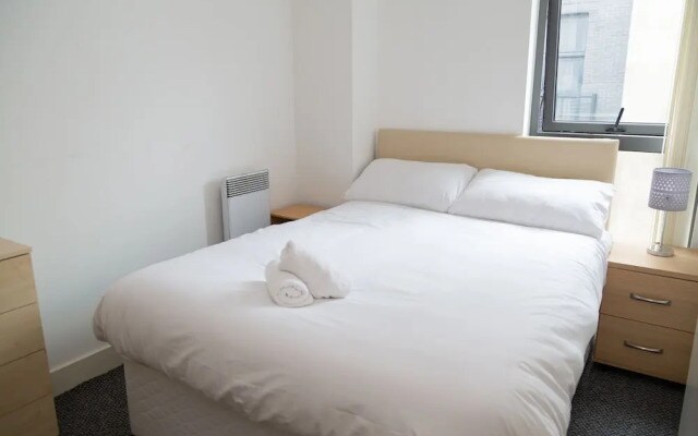 Henry Street - Apt 15