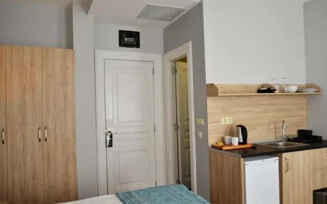 Andi Hotel