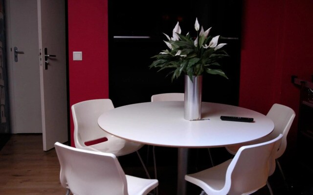 Rembrandt Square Hotel