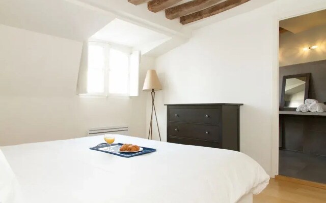 Saint Germain - Mabillon Apartment