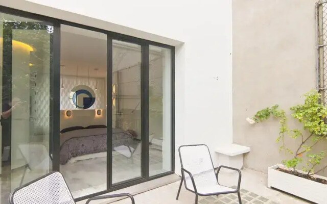 Studios Paris Bed & Breakfast - Le jardin de Montmartre