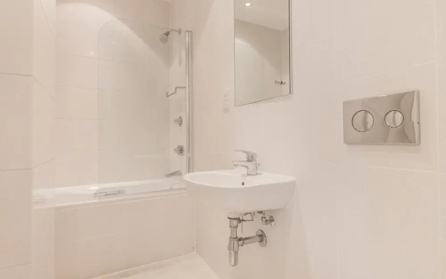 LCS Liverpool Street Apartments