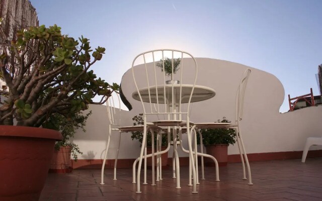 Avenida Apartments Urgell