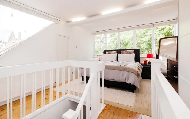 The Hampstead Village House - EB
