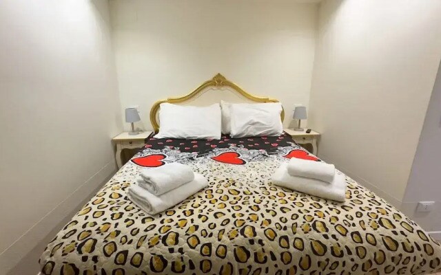 Cupido Suite by Ca-sa Check
