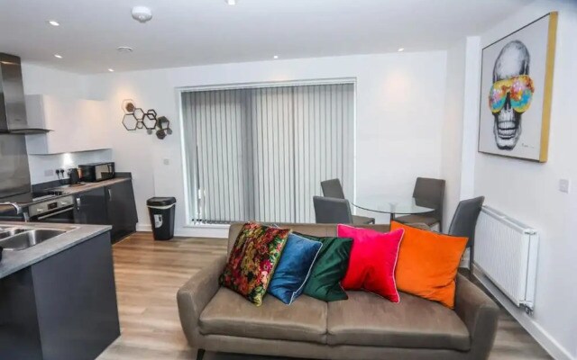 Immaculate 2-bed Apartment in London