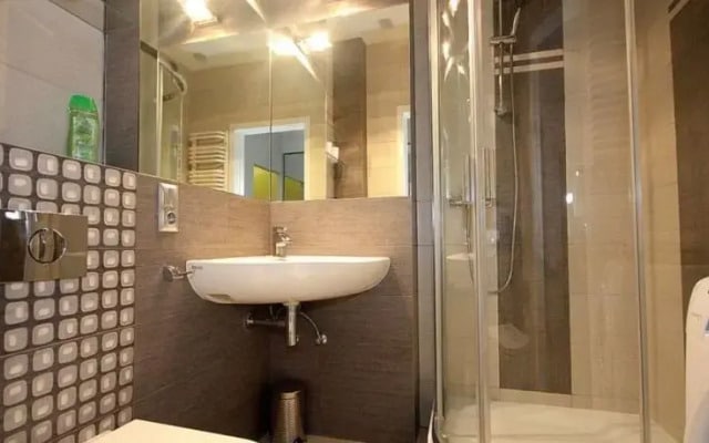 Eden Apartment Krucza
