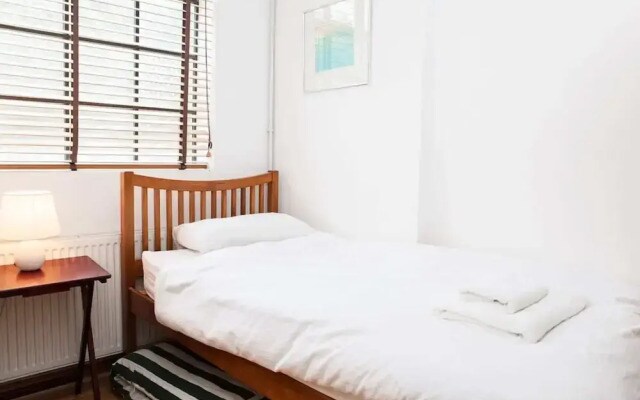 4 Bedroom Flat near London Eye
