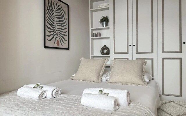 B 511 - Best deal in the center of Paris