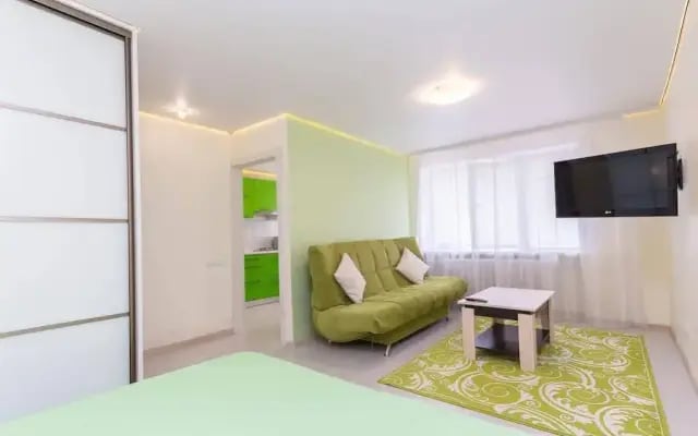 Green Fresh Apartment