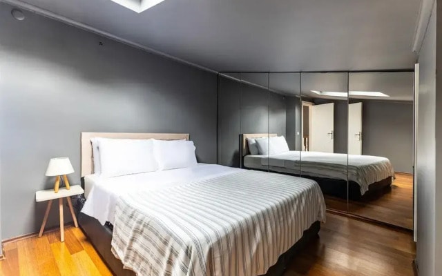 Duplex Flat w Panoramic Bosphorus View and Terrace