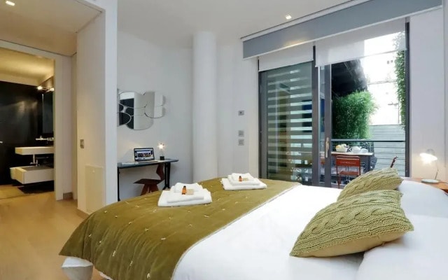 Rome Unique Colosseum Apartments