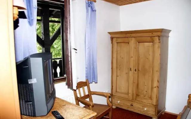 Hotel v Nebi