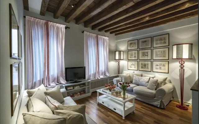Ca' Belle Arti in Dorsoduro