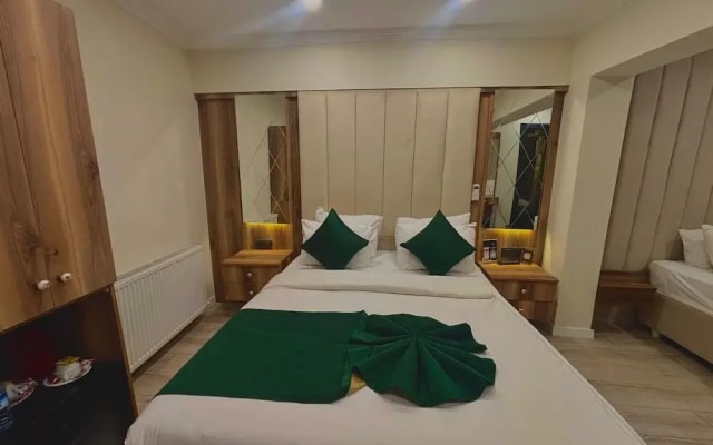 Galata Masterpiece Hotel