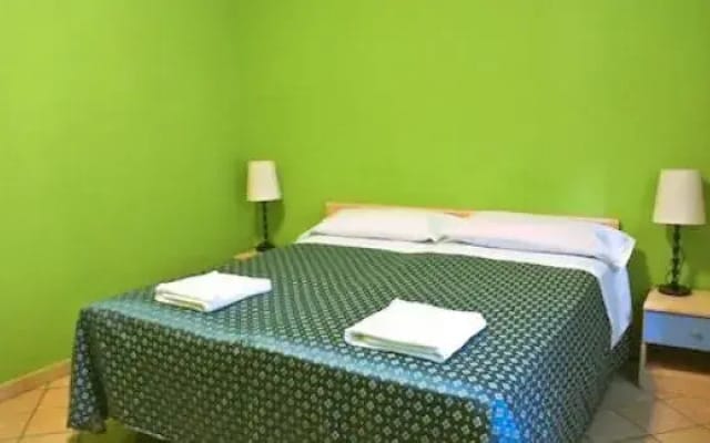 Romina Rooms