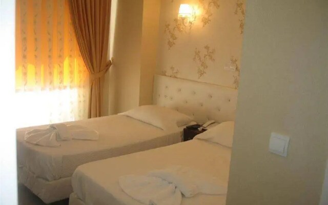 Hotel Eve House