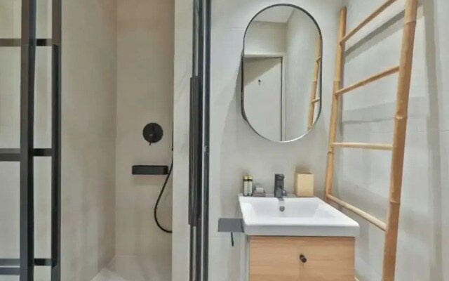 Modern Apartment - 1br/4p - Canal St-martin