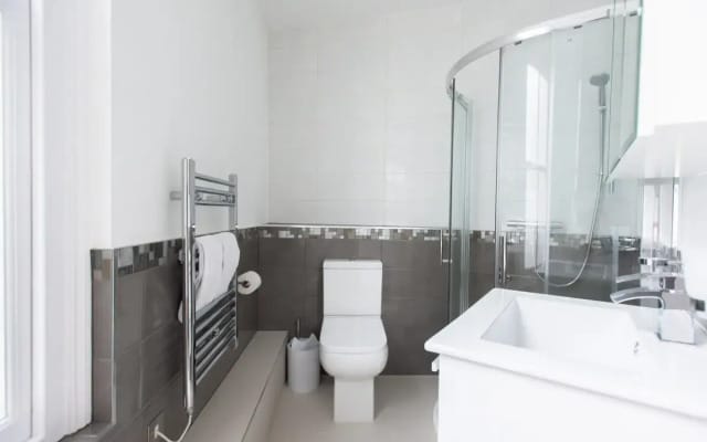 The Mayfair Parade - Trendy 1bdr Pied-a-terre in Central London