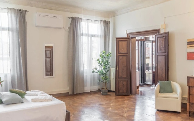 Riva Palace Apartments by Wonderful Italy