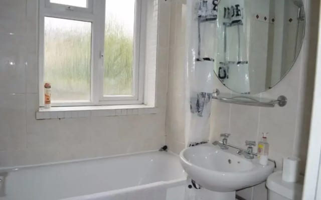 Spacious 3 Bedroom Flat in Islington