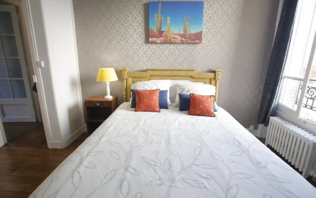 Nice apartment 10 minutes from Paris