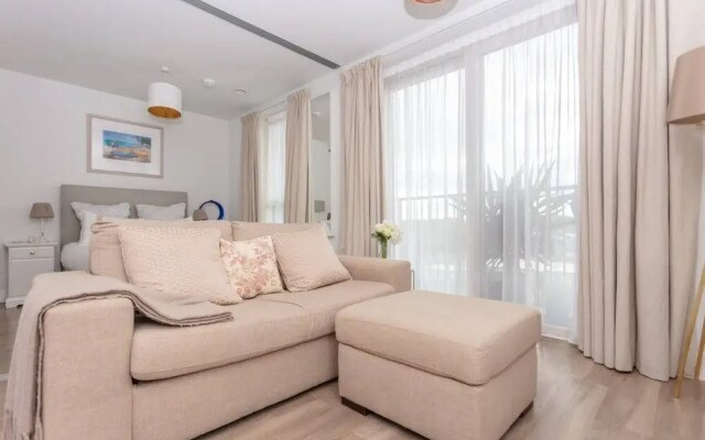 Stylish Studio Apartment in Affluent Chelsea