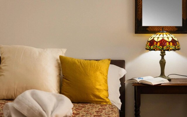 Rental in Rome Annietta Apartment